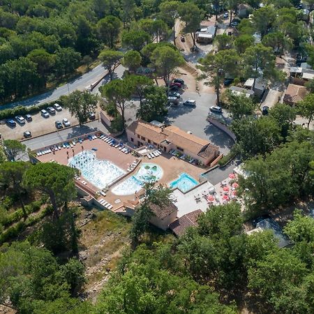 فندق Camping Lou Cantaire فايانس المظهر الخارجي الصورة