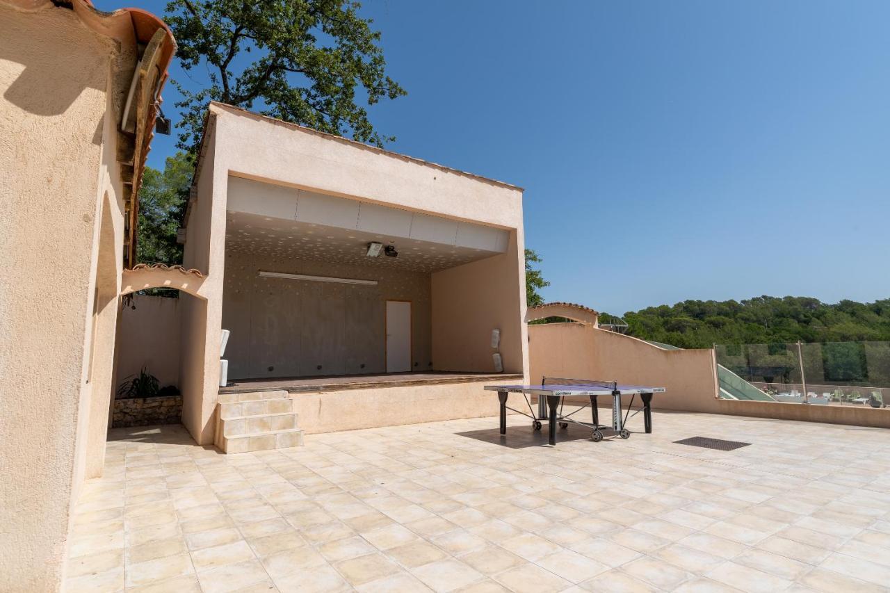 فندق Camping Lou Cantaire فايانس المظهر الخارجي الصورة