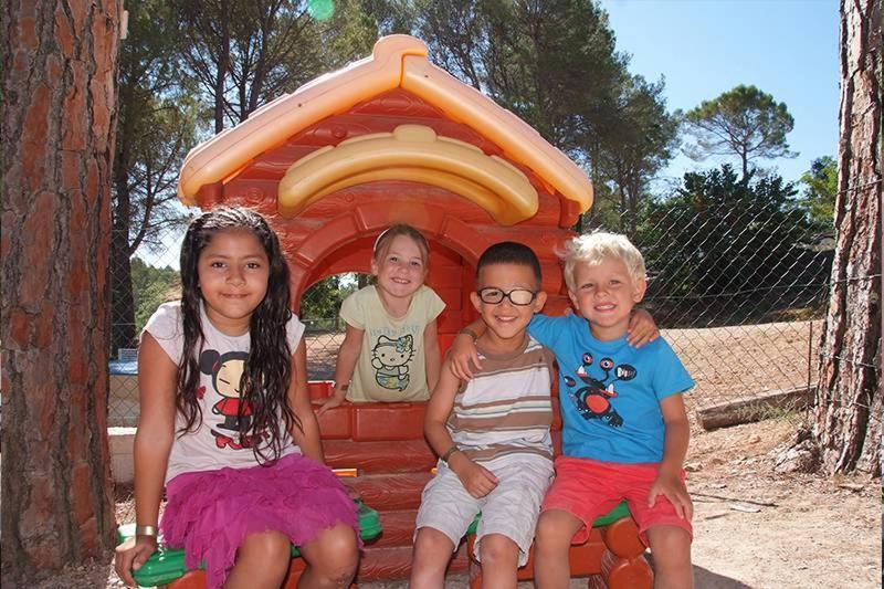 فندق Camping Lou Cantaire فايانس المظهر الخارجي الصورة