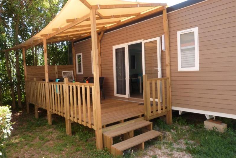 فندق Camping Lou Cantaire فايانس المظهر الخارجي الصورة