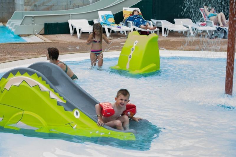 فندق Camping Lou Cantaire فايانس المظهر الخارجي الصورة