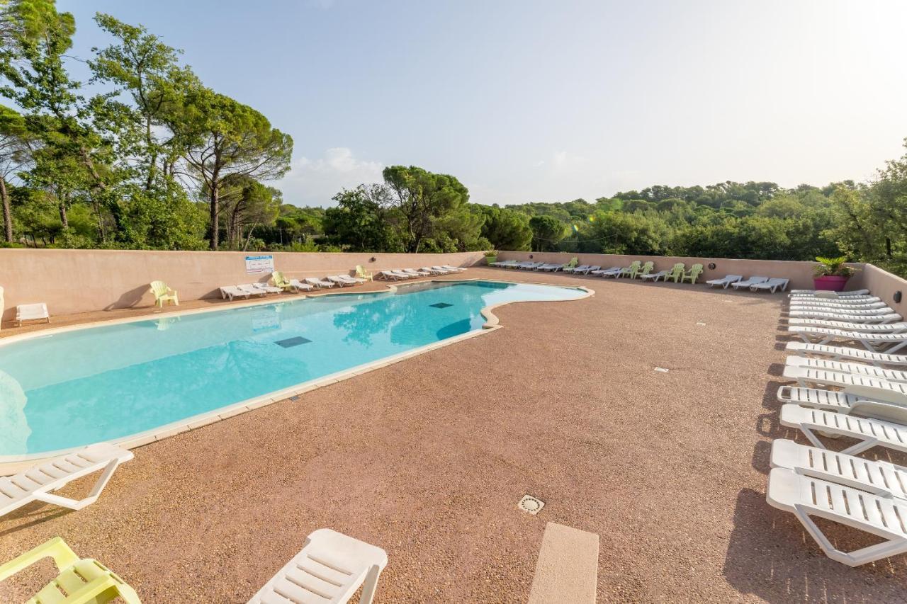 فندق Camping Lou Cantaire فايانس المظهر الخارجي الصورة