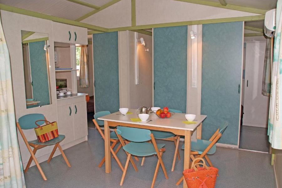 فندق Camping Lou Cantaire فايانس المظهر الخارجي الصورة