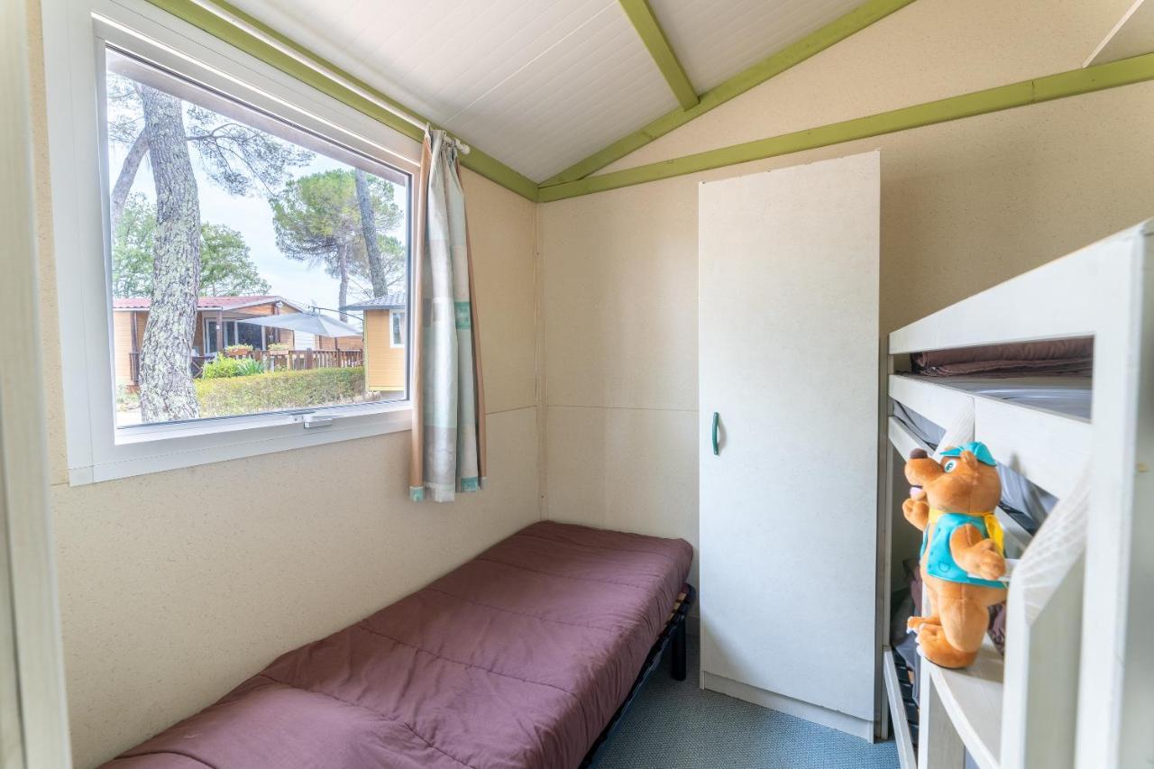 فندق Camping Lou Cantaire فايانس المظهر الخارجي الصورة