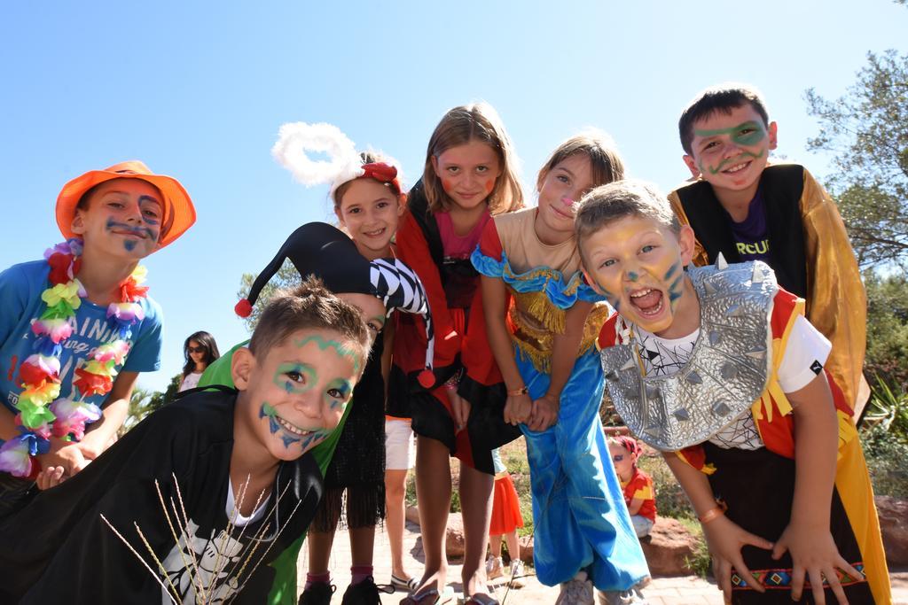 فندق Camping Lou Cantaire فايانس المظهر الخارجي الصورة
